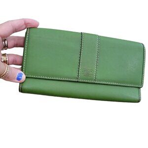 COACH green trifold wallet with button closure - loved condition :)